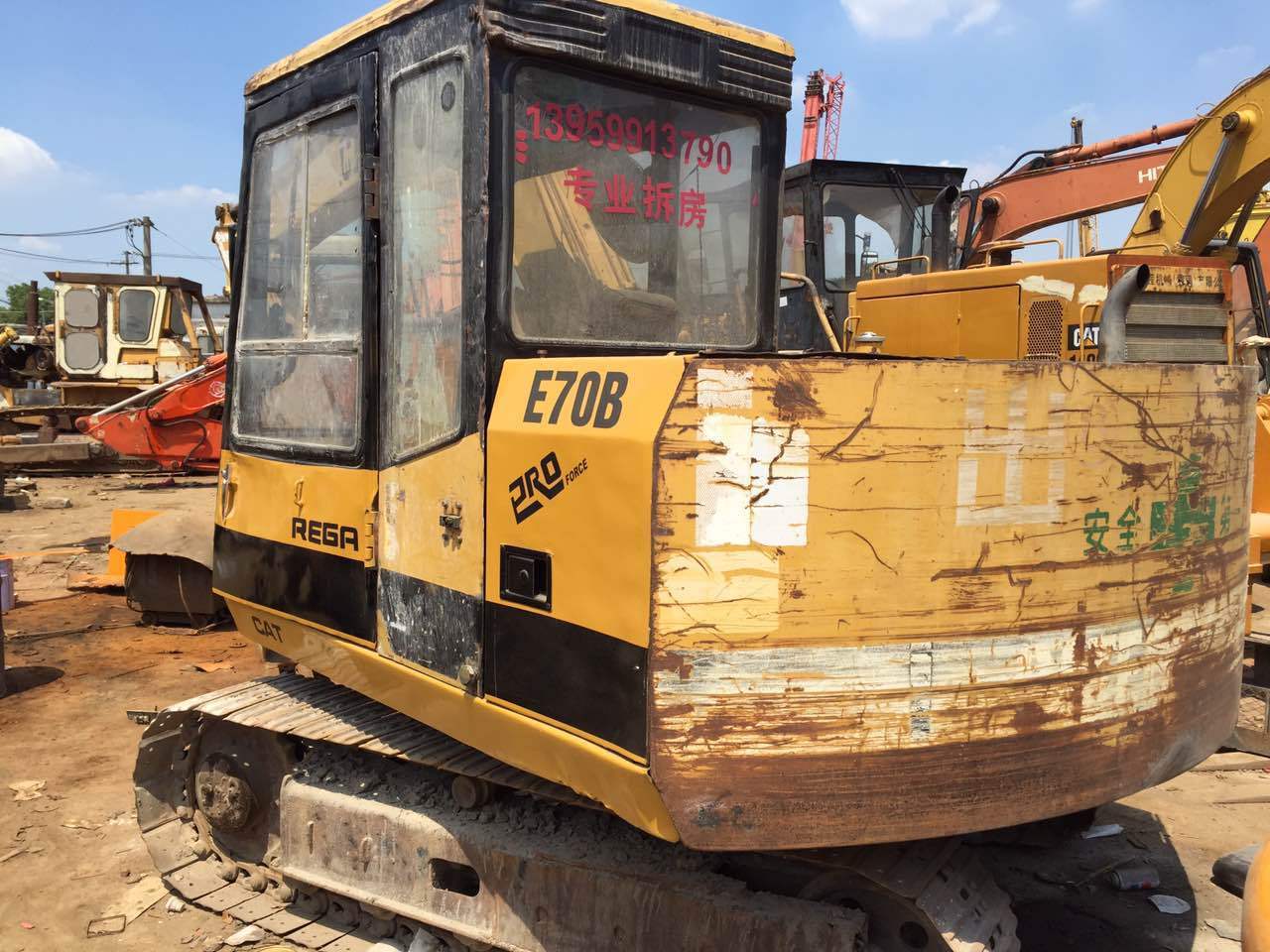 used Caterpillar E70B /Cat E70 b excavator/cat E120B/ E70 B USED CAT Crawler Excavator with working condition in stock