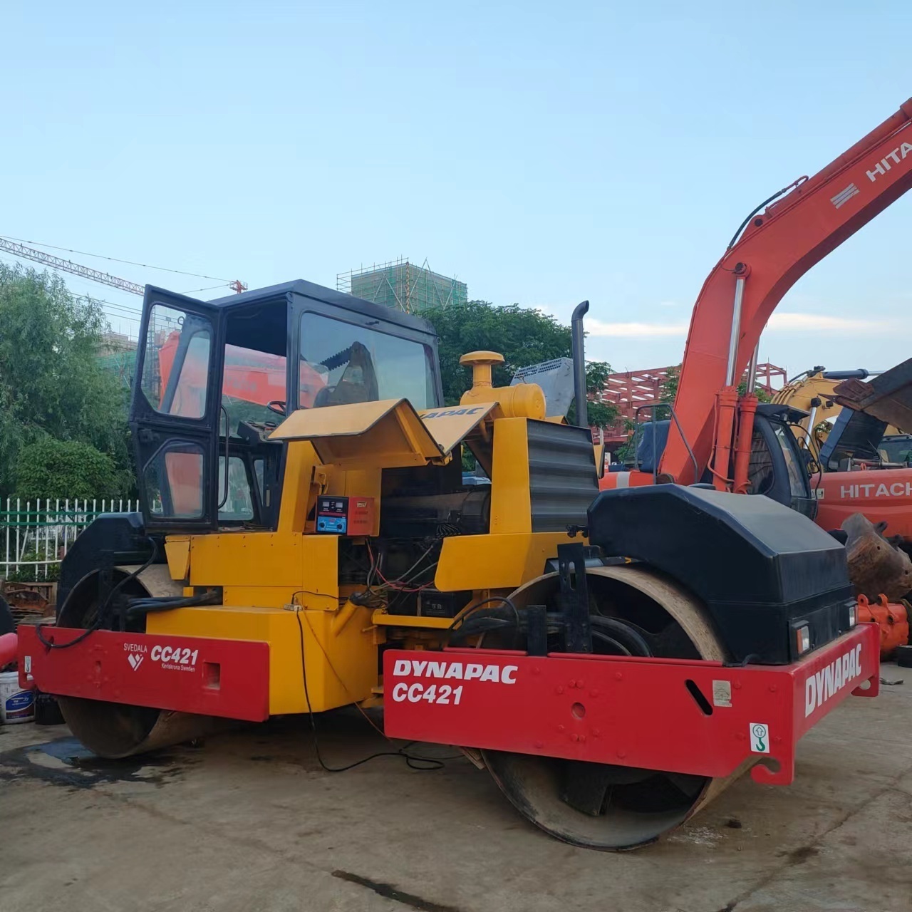 Sweden hot sale Dynapac CC421 used road roller / Used Dynapac CA251 /CA30 /CA25 Road Roller Compactor