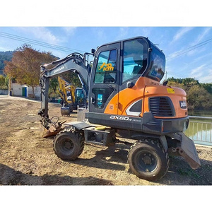 DOOSAN Mini Wheel Used Dx60W Excavator 6 TON Second Hand Wheel Digger DX60 DH60 5t 6t DOOSAN used excavator for sale