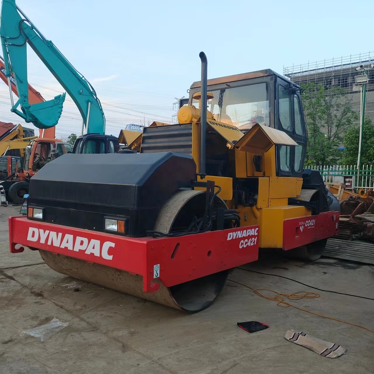 Sweden hot sale Dynapac CC421 used road roller / Used Dynapac CA251 /CA30 /CA25 Road Roller Compactor