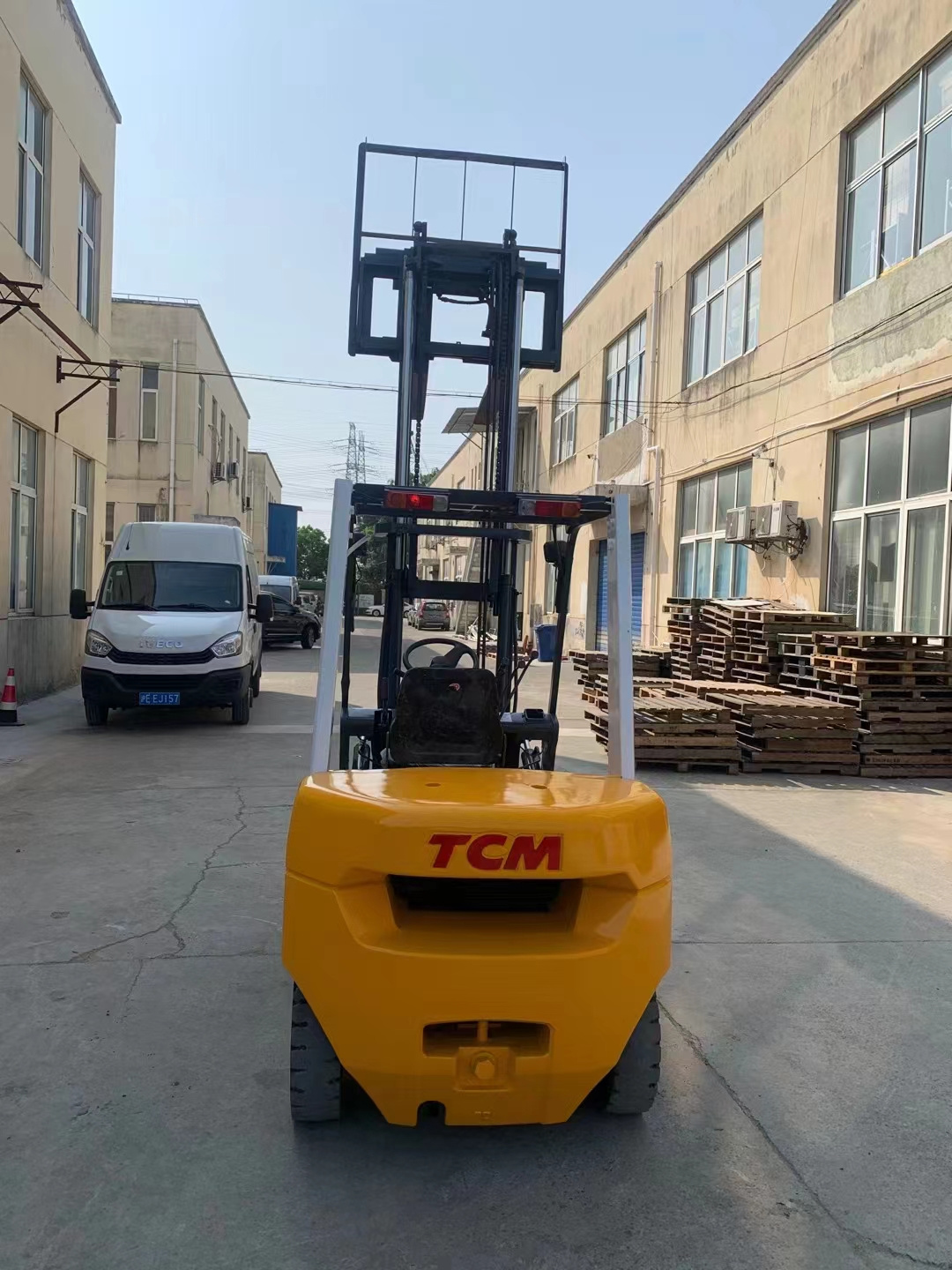 Japan Lifting  FD50 secondhand forklift TCM fd 30 for sale FD150 FD300 Tcm 7ton 8 tons Forklifts