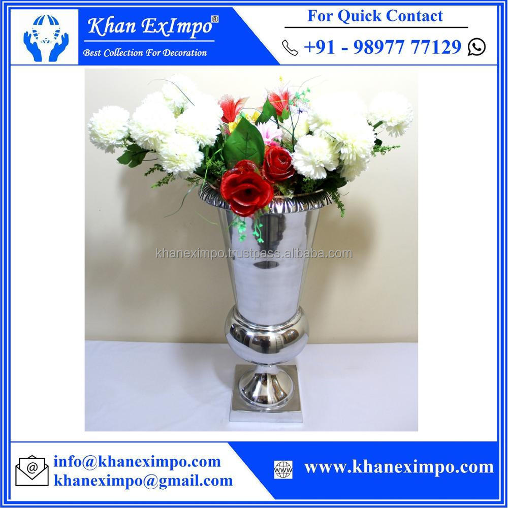 KHAN EXIMPO Metal Big Garden Decorative Flower Vase Embossed Wedding Event Decoration Centerpiece Flower Pot Tabletop Vase