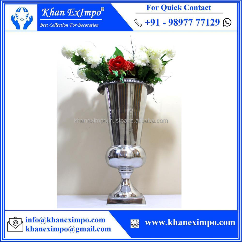 KHAN EXIMPO Metal Big Garden Decorative Flower Vase Embossed Wedding Event Decoration Centerpiece Flower Pot Tabletop Vase