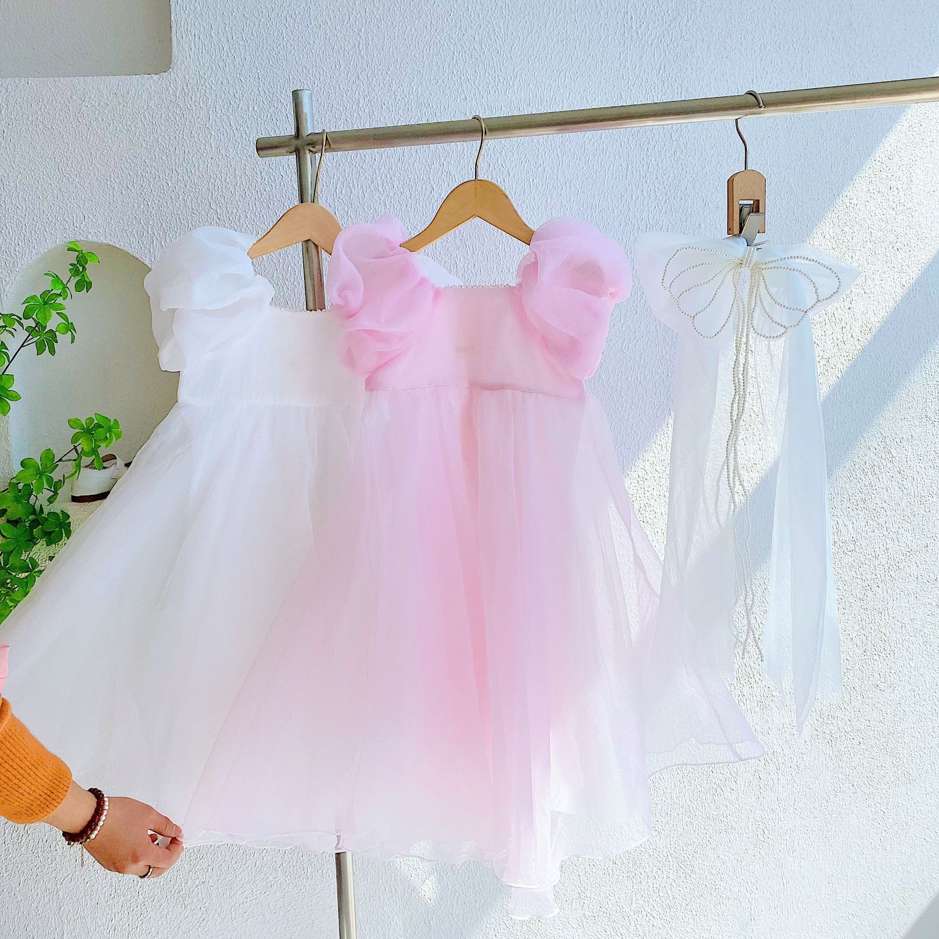 Girls Summer Dress 2023 New Dream Garden Princess Long Dress Pearl Bow Veil