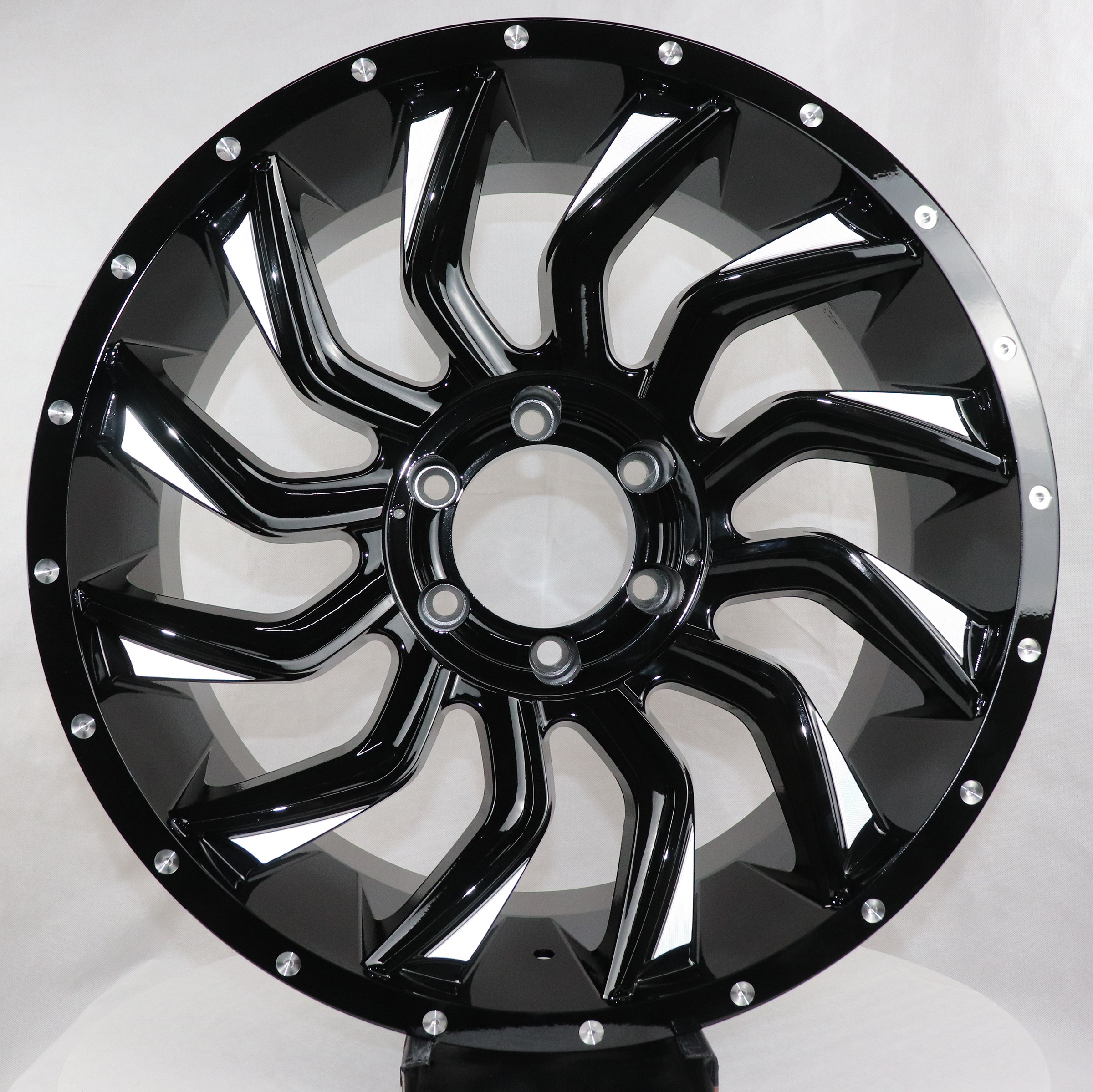 New design 4x4 milled spoke 17 20 inch off-road wheels