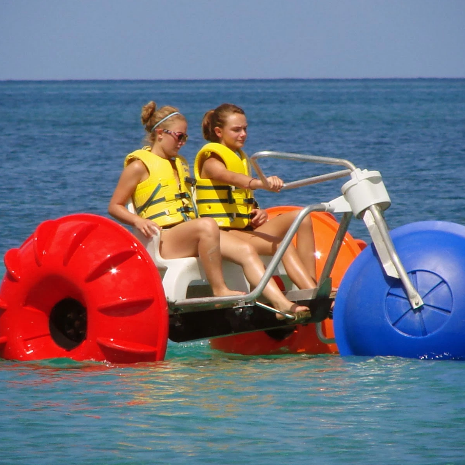 Best selling aqua cycle water bike with 3 big wheels for kids adults pedal boat water tricycle