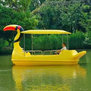 Factory price sea lake outside electric yellow duck 6 person water duck pedal boat