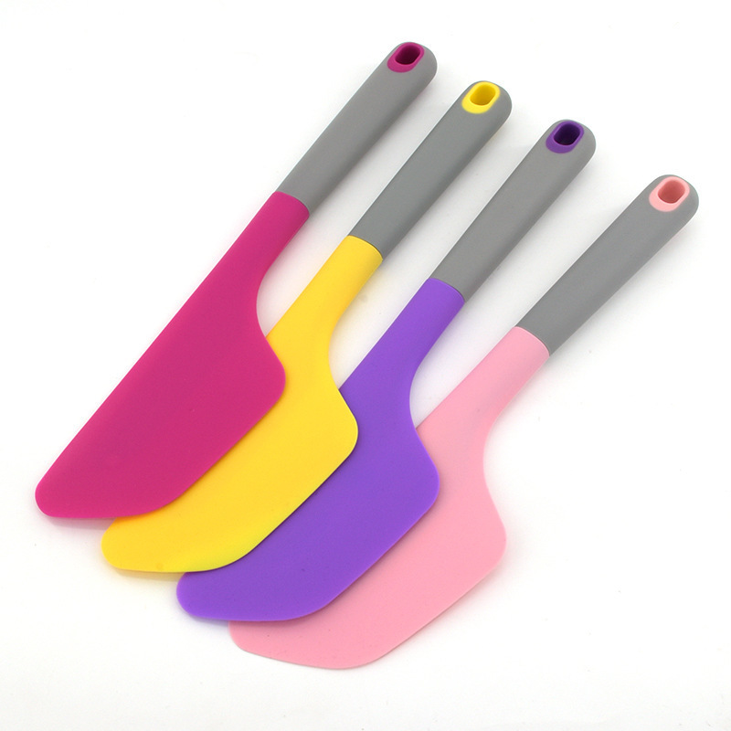 Large silicone scraper high temperature resistant integrated cake butter knife household kitchen butter scraper baking tool