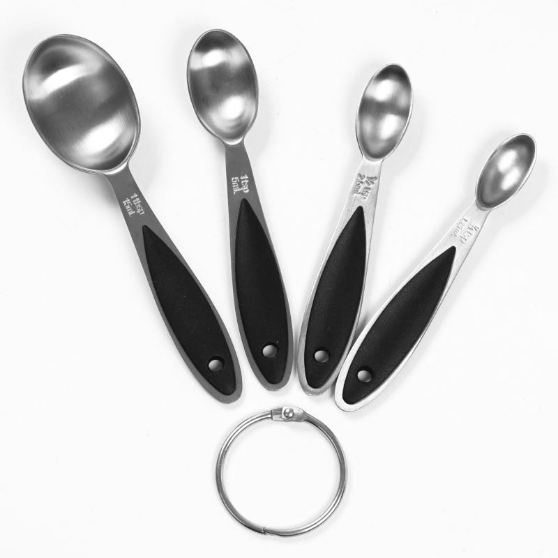 Oval head Measuring spoons set with soft touch silicone handle  and ring connector