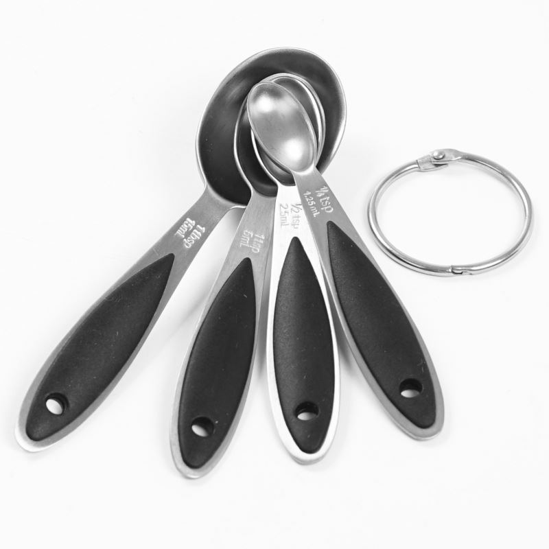 Oval head Measuring spoons set with soft touch silicone handle  and ring connector