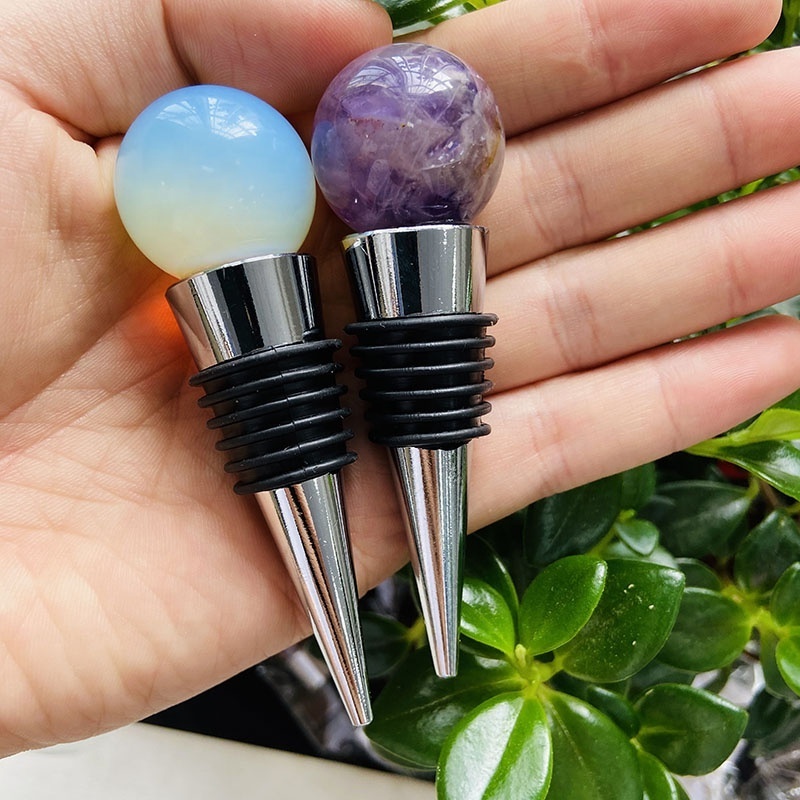 customized hand carved natural quartz crystal bottle stopper gemstone wine stopper for home decoration