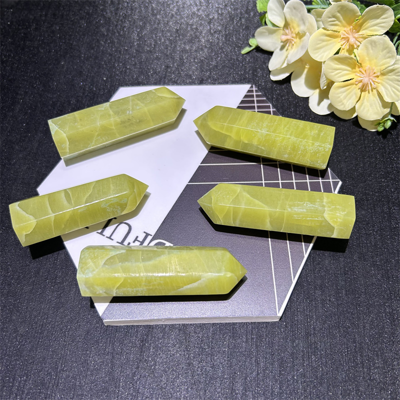 Wholesale High Quality Crystal Tower Point Natural Hand Carved Lemon Jade Healing Crystal tower Points