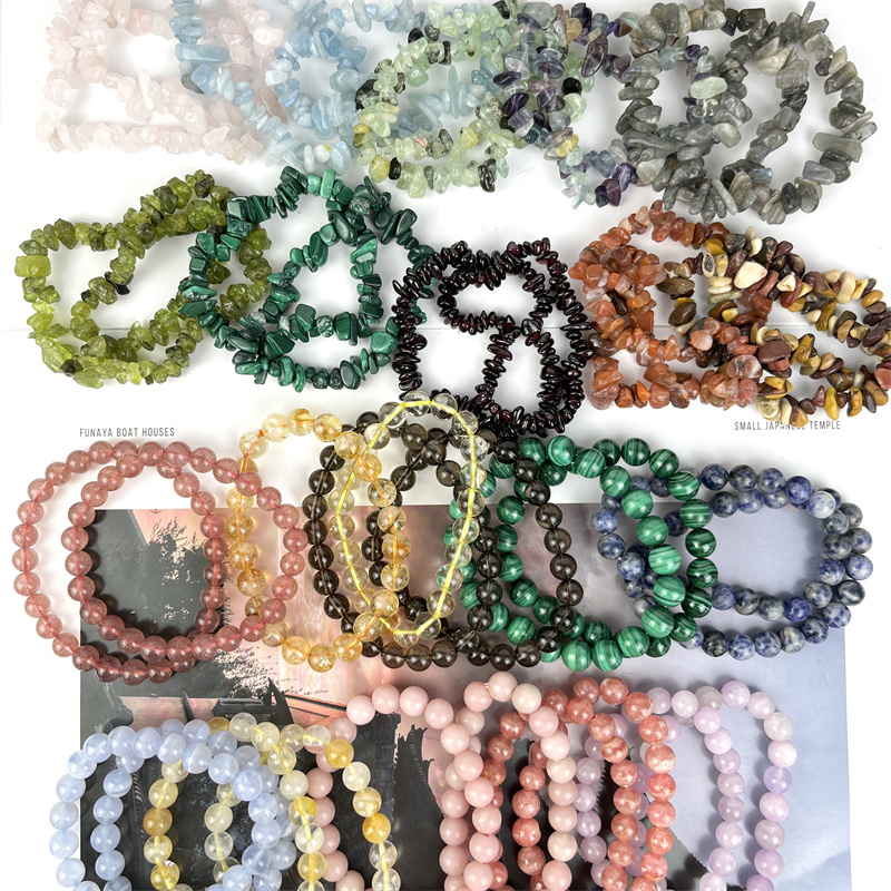 Wholesale natural crystal beads bracelet crystal chips bracelet healing gifts for friend