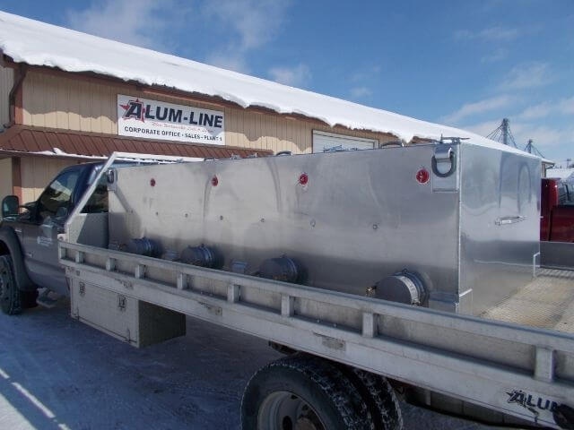 Aluminum Live fish hauling transportation tanks