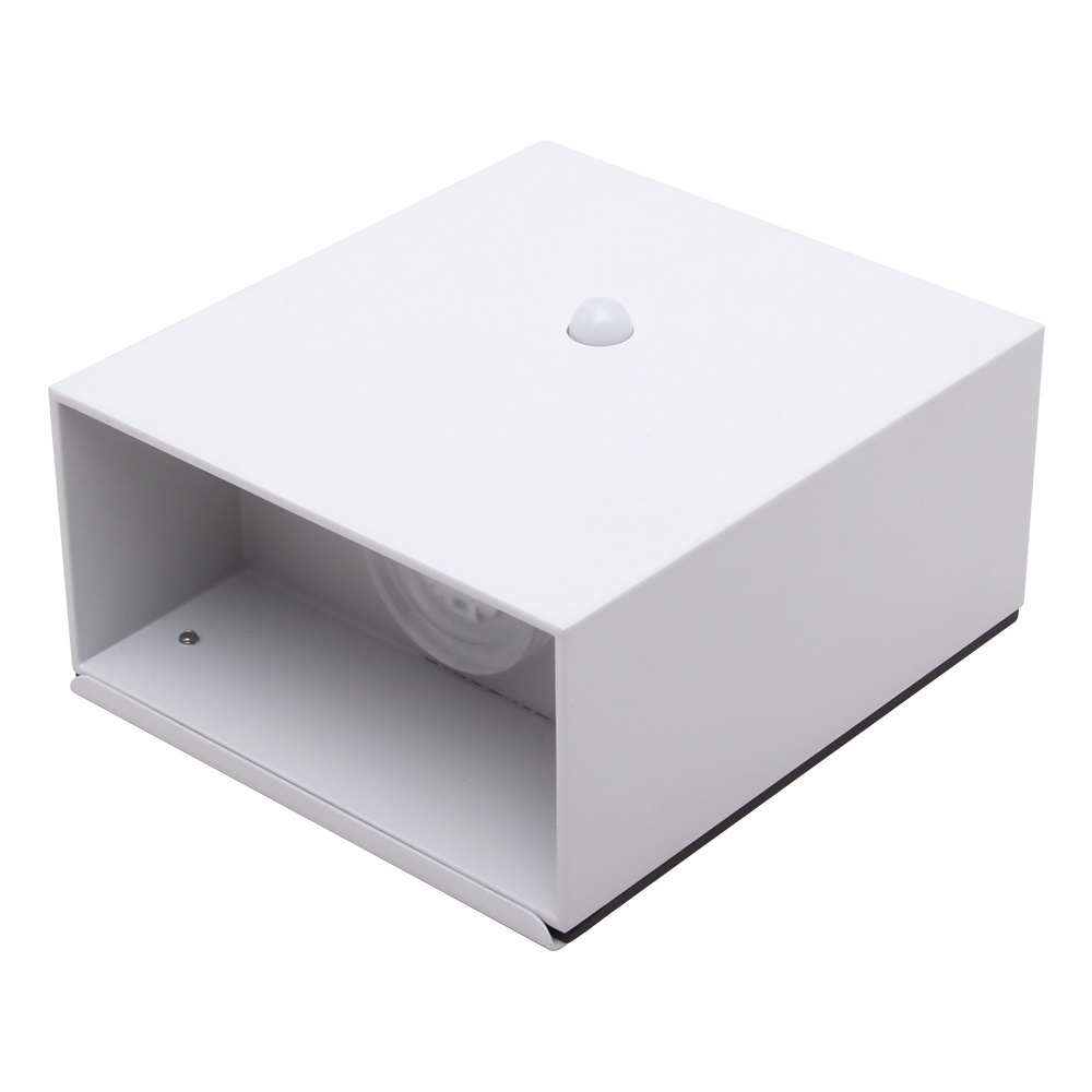 Interior decorative battery operated removable wireless rechargeable wall lamp square wall light