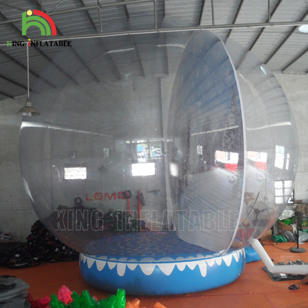 Inflatable Christmas Snow Globe Commercial Outdoor Advertising Attractive Red Bubble Inflatable Photo Booth Snowball Decoration