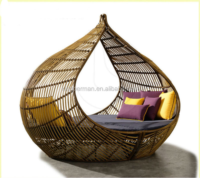 Rattan Furniture Outdoor Aluminium Frame Pool Sun Bed Bench Lounger Outdoor Wicker Daybed