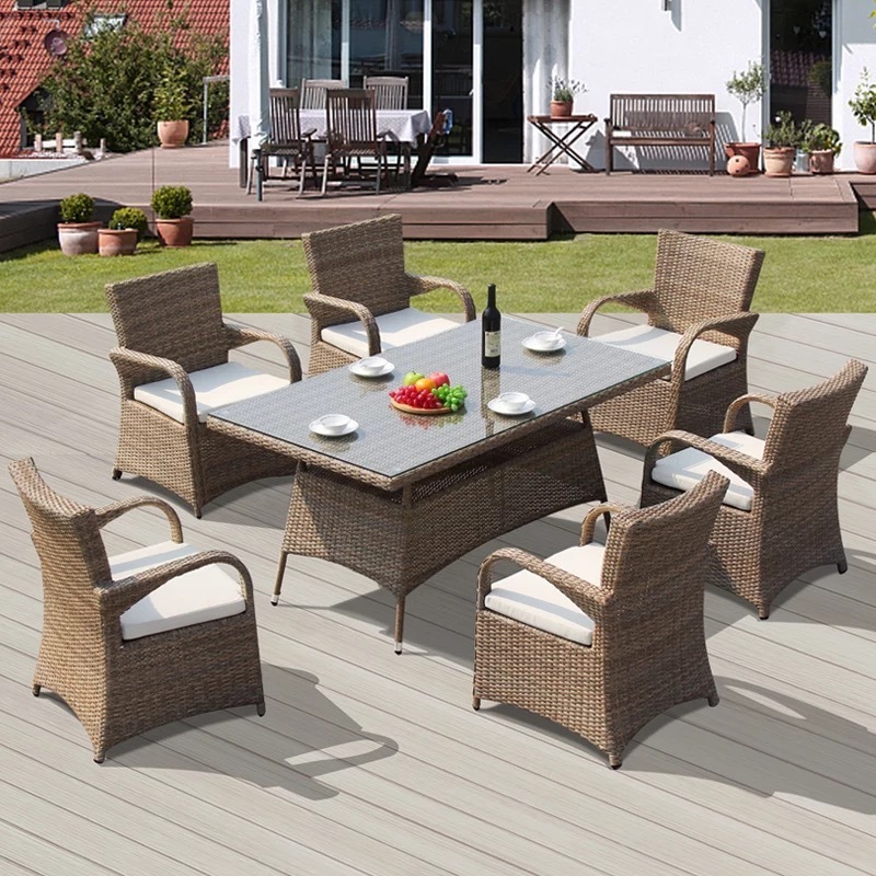 Aluminum Rattan Outdoor Furniture Round Dining Table And 8 Chairs Heavy-duty Dining Table and Chairs