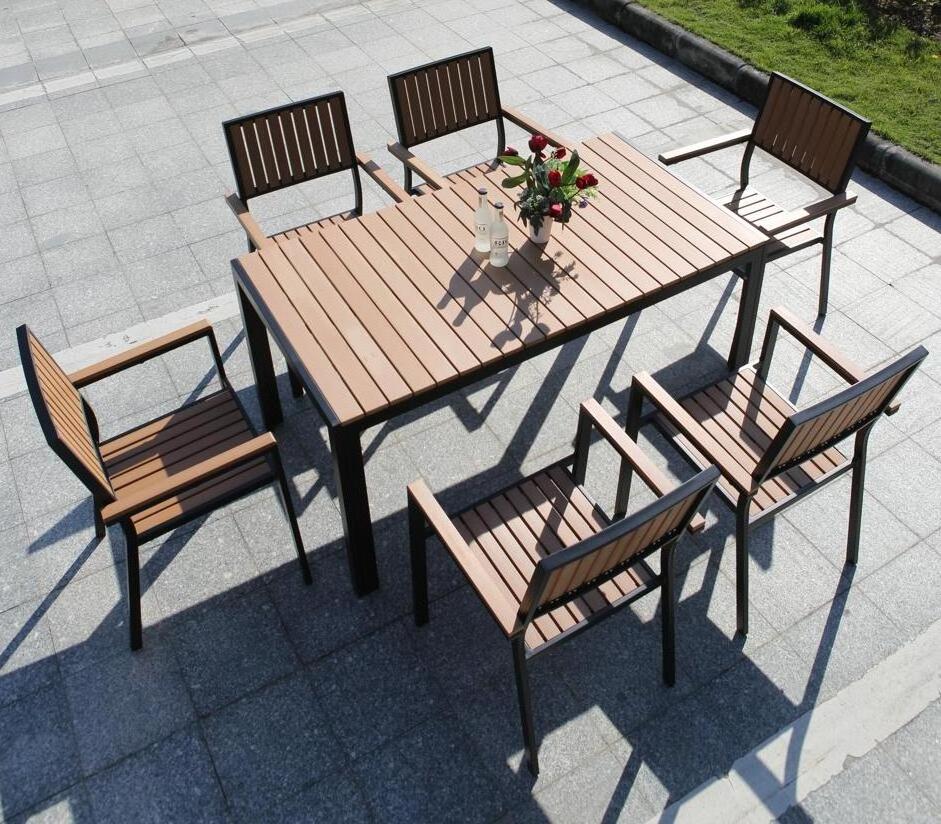 Durable Use Outdoor Furniture Plastic Folding Table WPC Dining Chairs