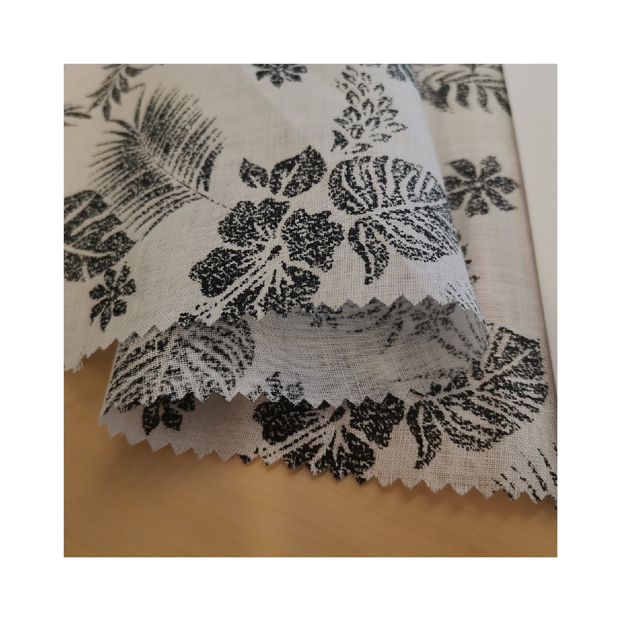 Printed Woven Textile Fabric of 100% pure linen calico supplier from China for shirt roll