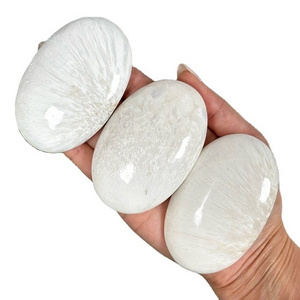 NATURAL HIGH QUALITY SCOLECITE PALMSTONE CRYSTAL SCOLECITE POLISHED PALMS FOR REIKI HEALING MEDITATION SEMI PRECIOUS STONE PALM