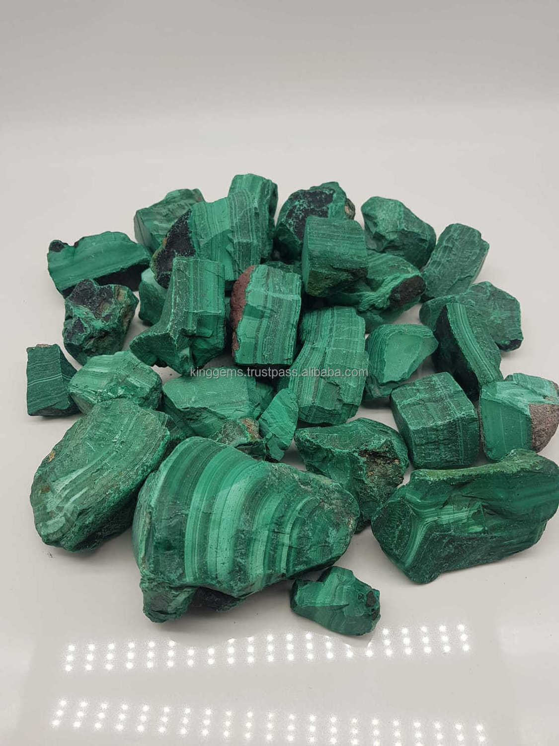 BEST SELLING WHOLESALE NATURAL GREEN MALACHITE ROUGH STONE FOR REIKI HEALING STONE MEDITATION  MALACHITE RAW TUMBLED STONE