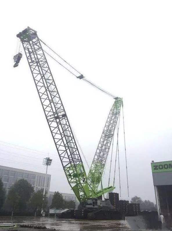 Kingkangaroo Good performance Zoomlion 800 TON crawler crane ZCC9800W