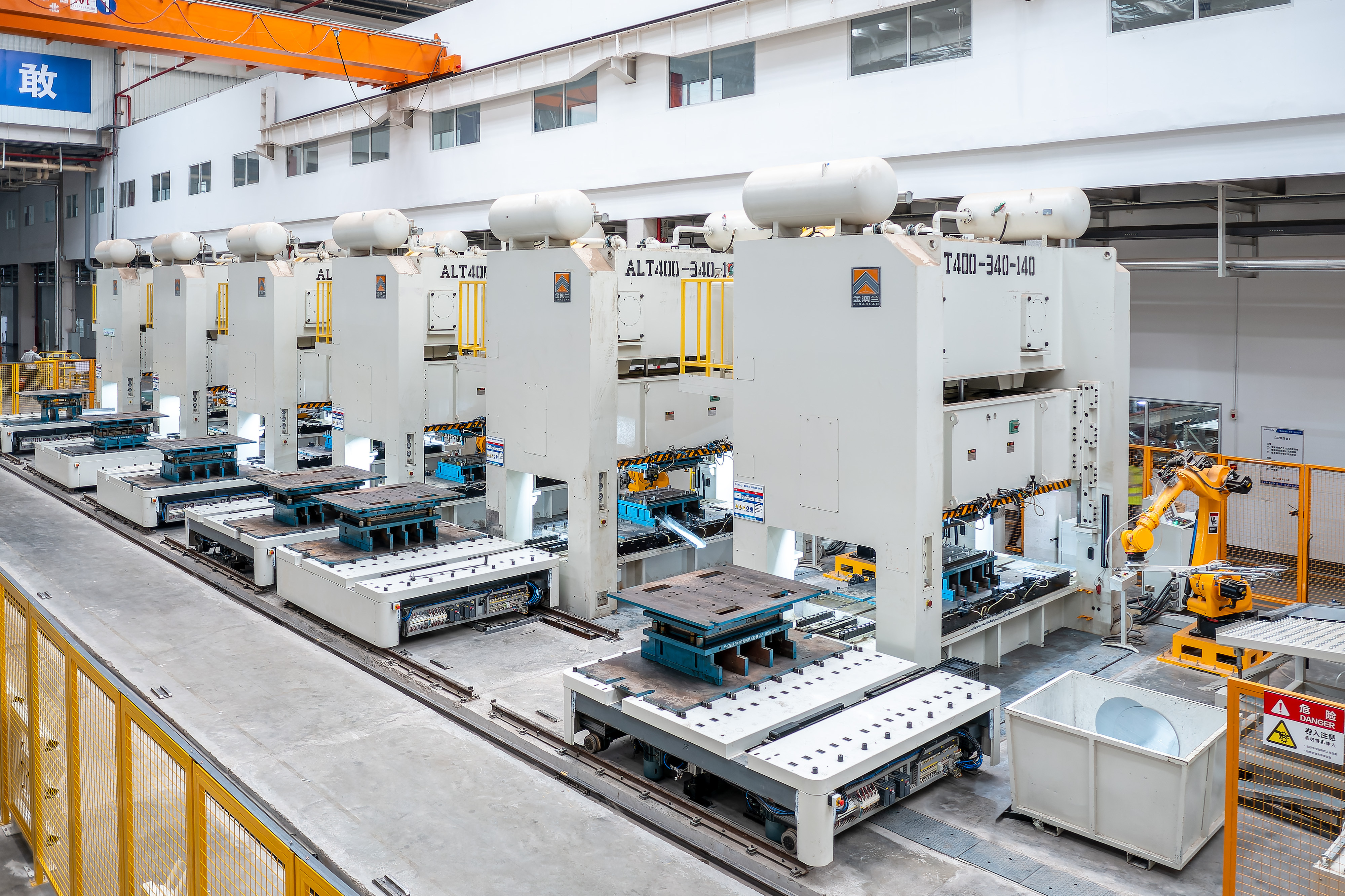 400ton Power Press Machine Fully Automatic Air Conditioner Aluminum Housing production line