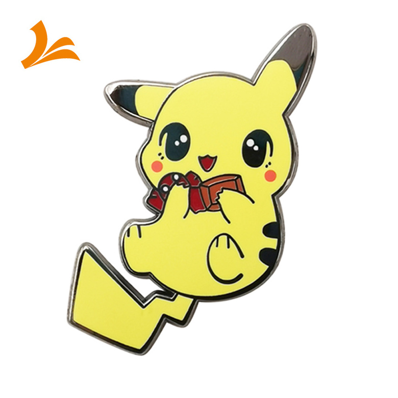 China manufacture no minimum custom cute anime pin and badges silkscreen hard cartoon lapel enamel  pin