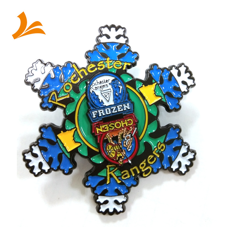 Factory customized nickel metal badge snowflake spinner soft enamel pins with factory price