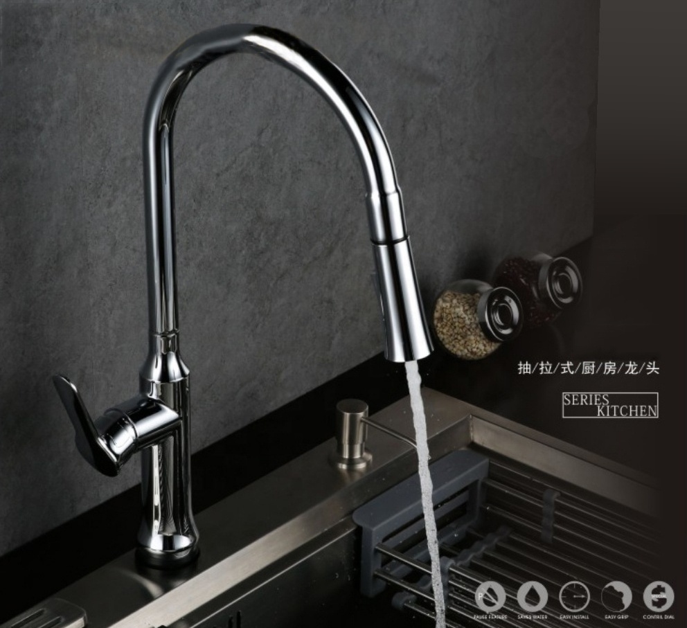 High End Kitchen Sanitary Pull down Kitchen Faucet Zinc Sink Faucet With Sprayer