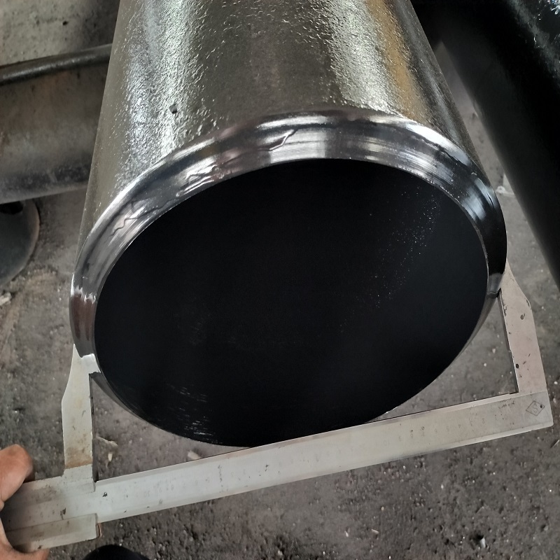 API 5L Grade X42 / X46 / X52/ X56 /X60 / X65 / X70 / X80 PSL-1/PSL-2 ISO 3183 Carbon Steel Pipe