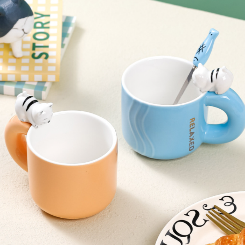 Hot Sale Ready to Ship Cute 3D Cat Mug with Spoon Creative High Quality Ceramic Cup with Handgrip Home Office Water Cup