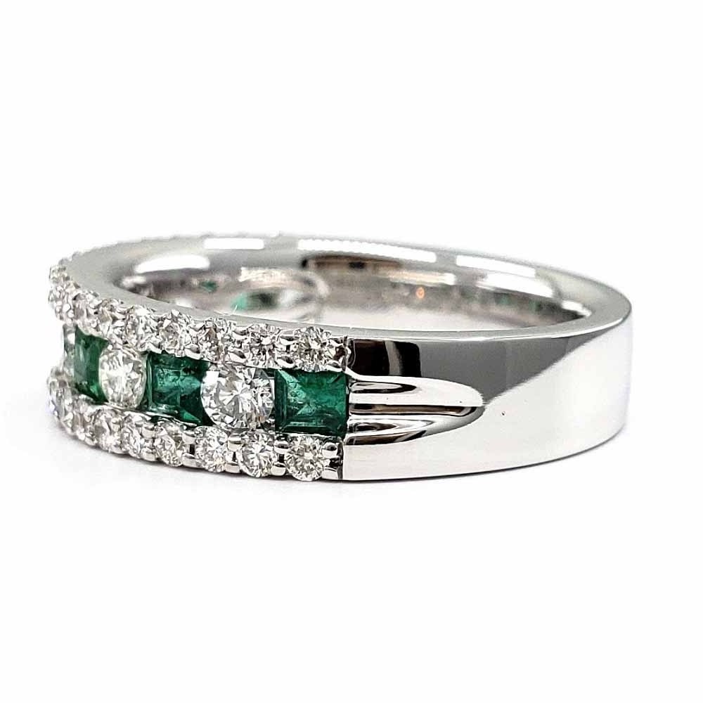 Hong Kong High End Fine Jewelry wholesale 14k gold emerald gemstone engagement rings for Wedding Woman