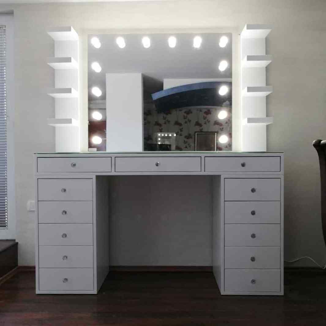 Luxury Bedroom Furniture Transparent Desktop Design Wood Dressing Table Hollywood Mirror With Led Bulbs And Drawer Makeup Vanity