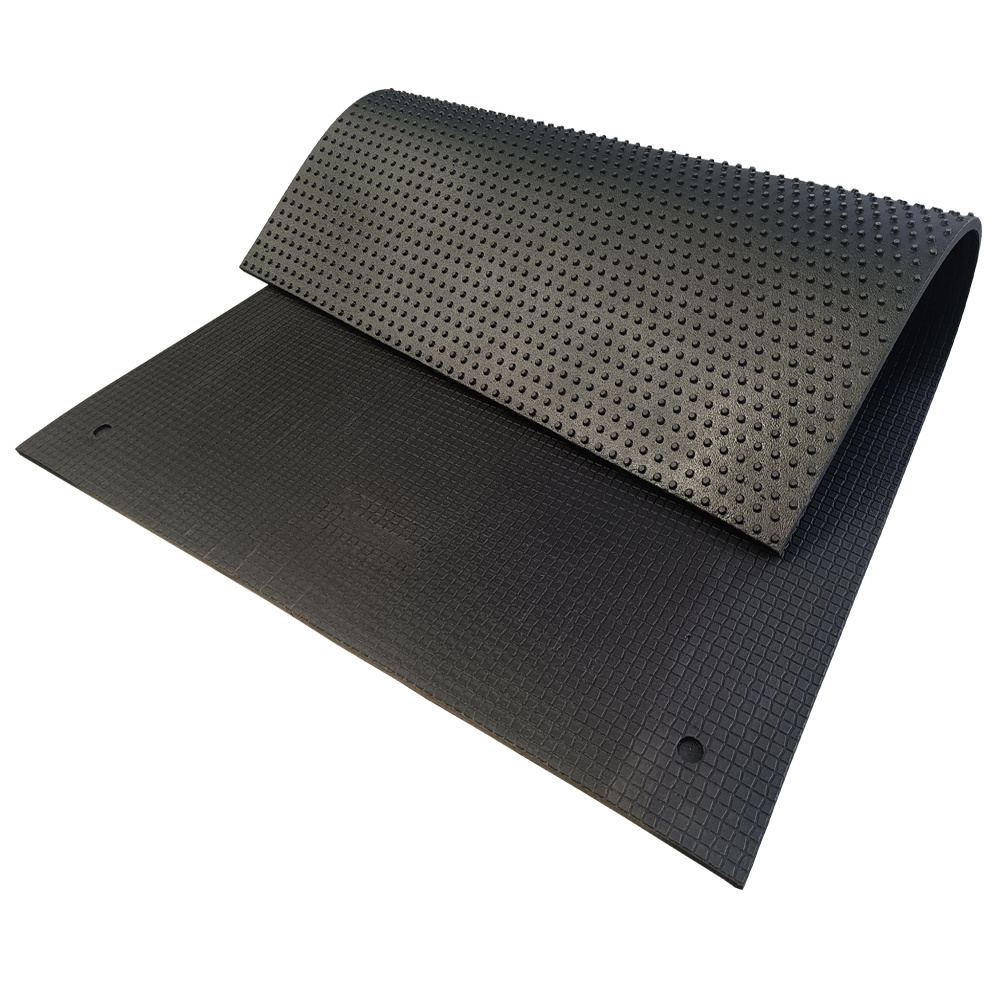 Factory hot sell comfortable wear resistance anti slip rubber mat for cattle 20mm/25mm