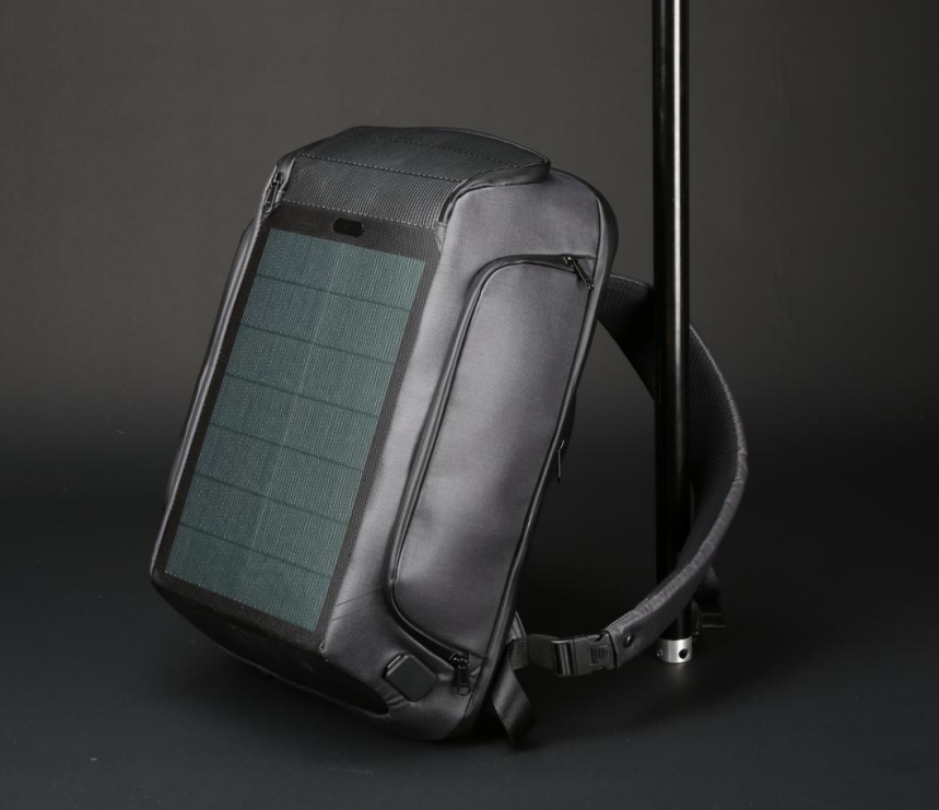 Kingsons BSCI factory high quality laptop bag with solar panel solar backpack with YKK zipper anti theft back pack USB charging