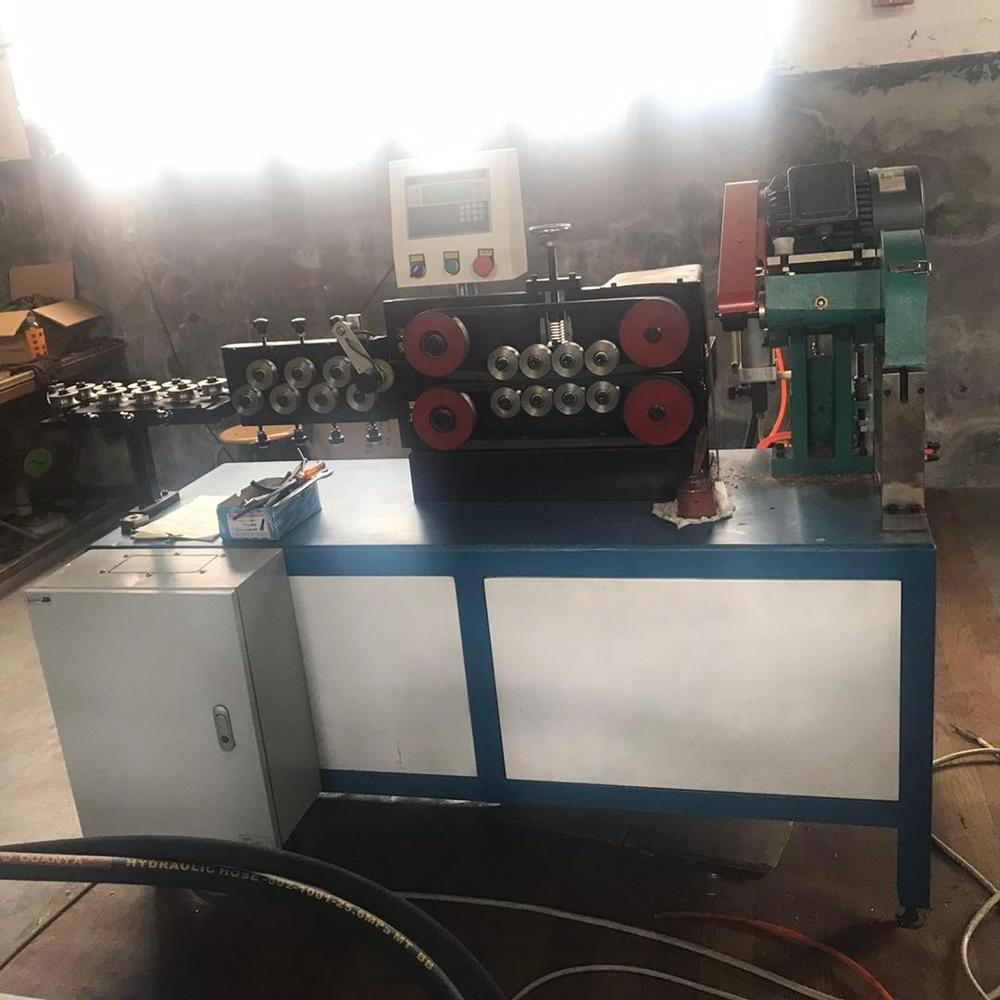 Straightening and cutting machine cutting machine pipe straightening automatic wire straightening and cutting machine