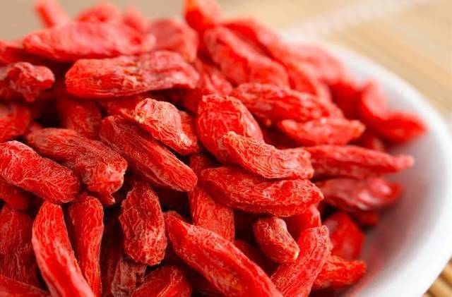 Hot Sales Dried Goji Berry Dried Fruits Snacks Chinese Food AD Sweet Bulk Packaging with 18 Months Shelf Life Dried Preserved