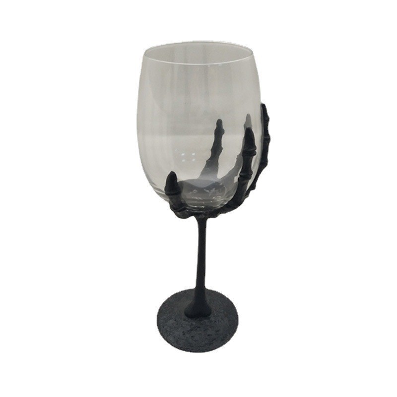 Custom Halloween Metal Skeleton Hand goblet Wine Glass Luxury Retro Vintage Unique Wine Glasses  Wholesale