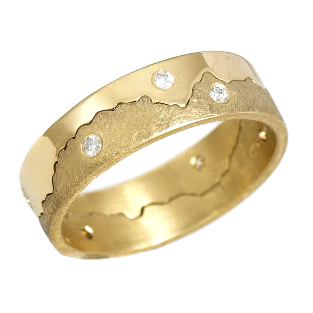 Fancy Arabic 24 Carat Yellow Gold Wedding Ring For Women