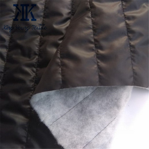 single faced black quilted fabric / polyester wadding quilted thermal fabric / padded puffer fabric