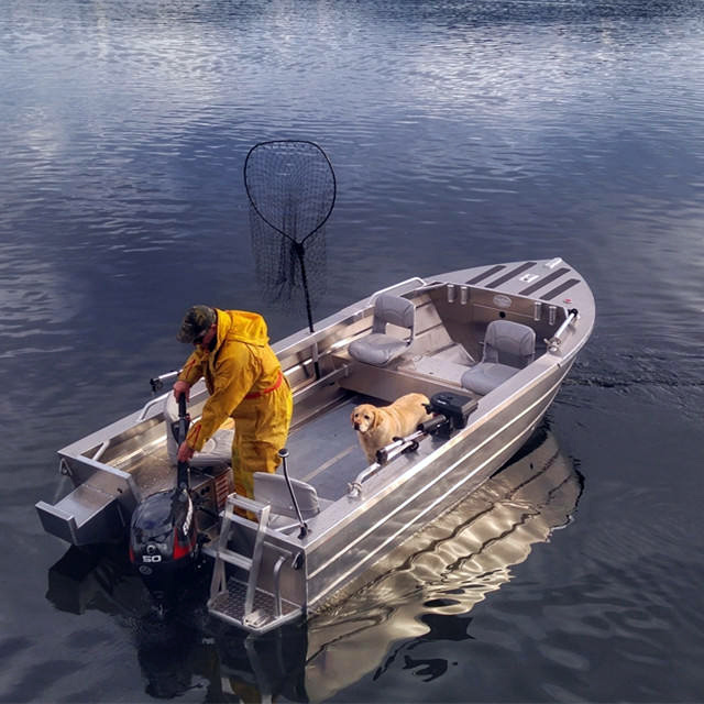 New Factory-Priced All-Welded Aluminum Fishing Jon Boat with Outboard Motors