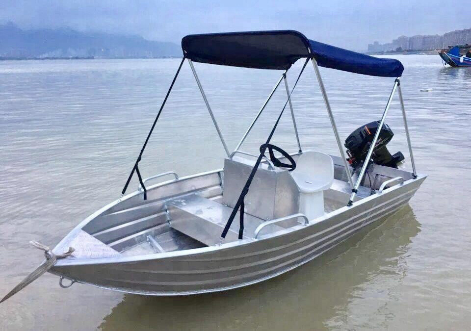 Aluminum center console deep v motor jon fishing boats for sale