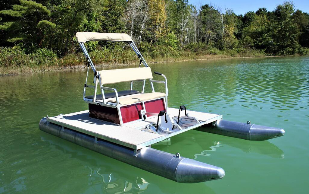 2/4 Person Small Water Fishing Pontoon Foot Paddle Boat for Sale Near Me