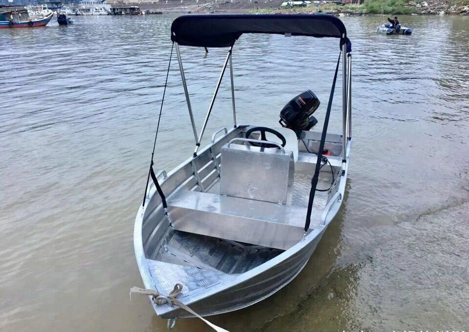 Aluminum center console deep v motor jon fishing boats for sale