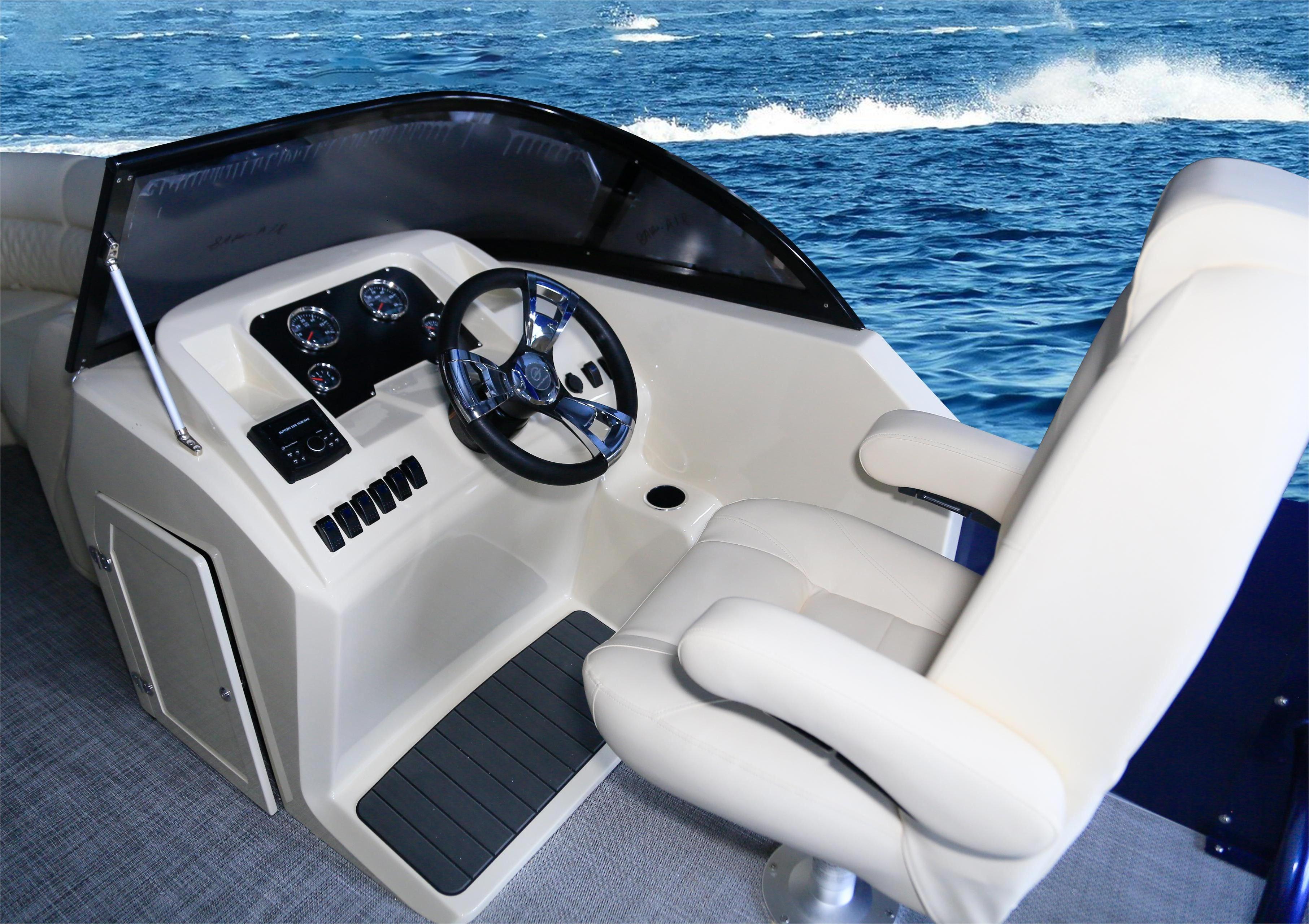 2024 New Arrival Luxury Design 22ft Sport Fiberglass Trition Pontoon Boat for Sale