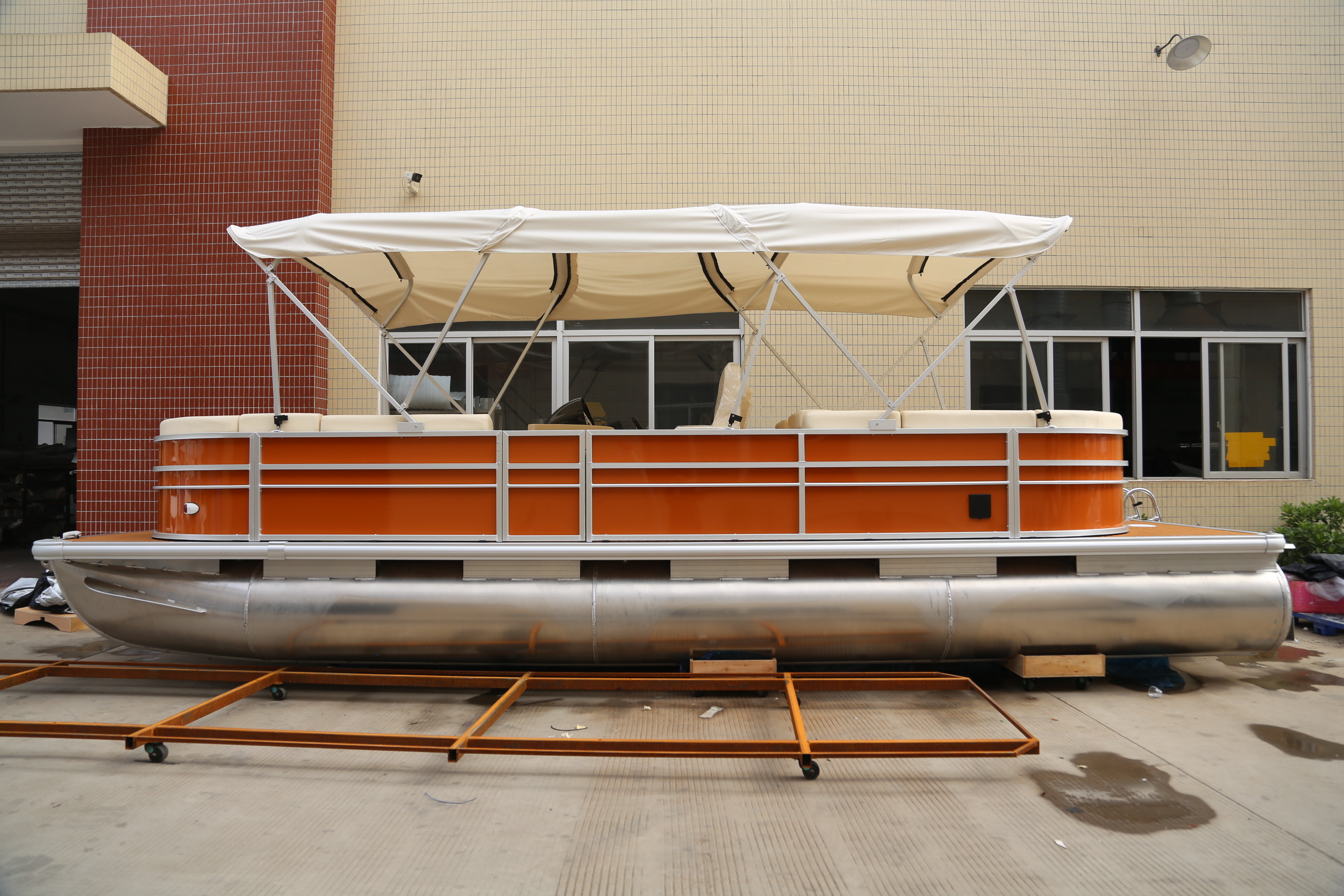 Direct Factory Affordable Outdoors Ocean Going Floating Aluminium Pontoon Party Boat