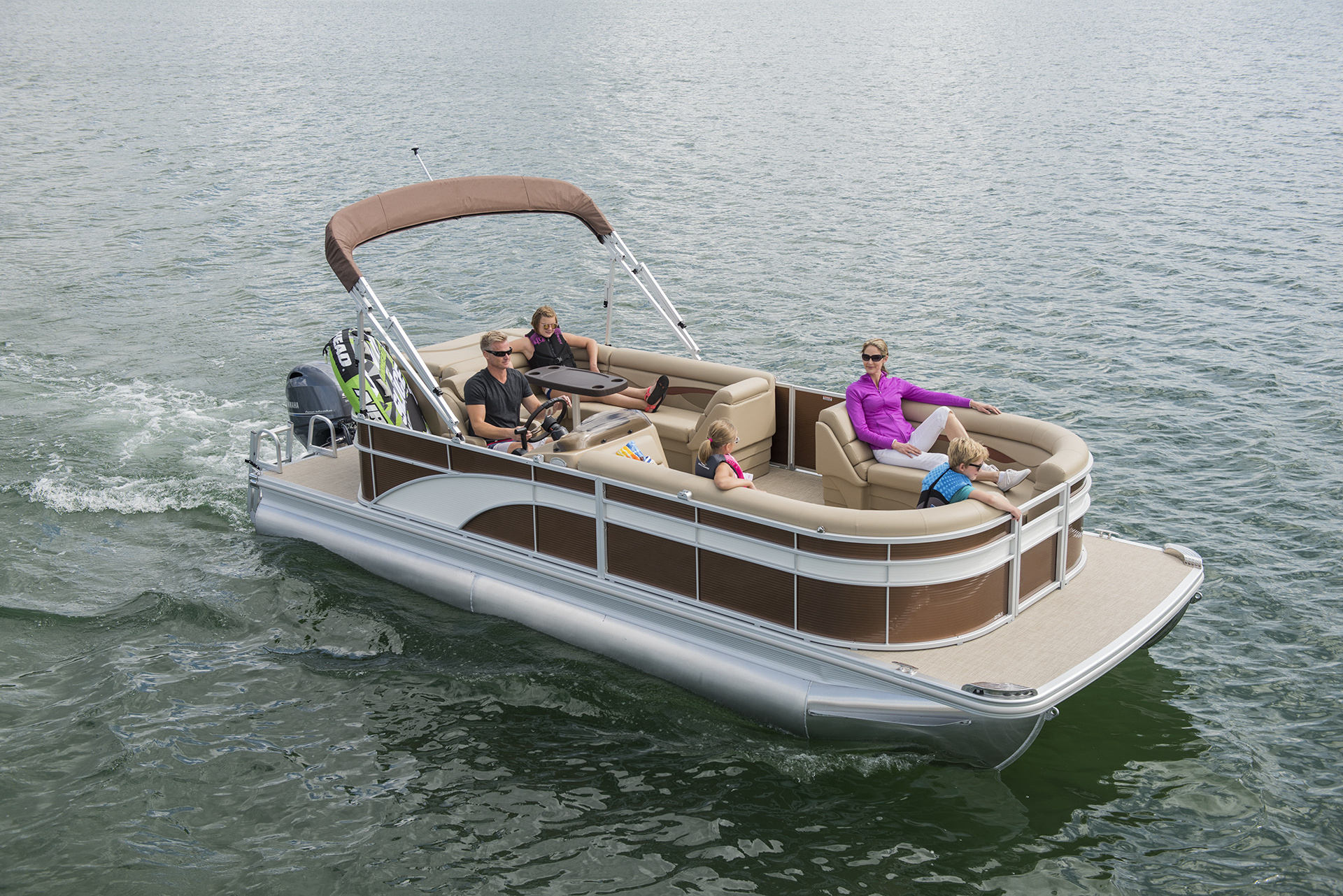 Best New 24 Ft Fishing Tritoon Pontoon Boat For Water Skiing With Slide For Sale