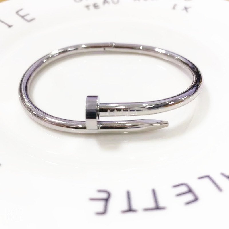 Brand Designer Bracelet High Quality Non Tarnish Fashion Accessories Jewelry 2023 Stainless Steel Brand Jewelry Bracelet Women